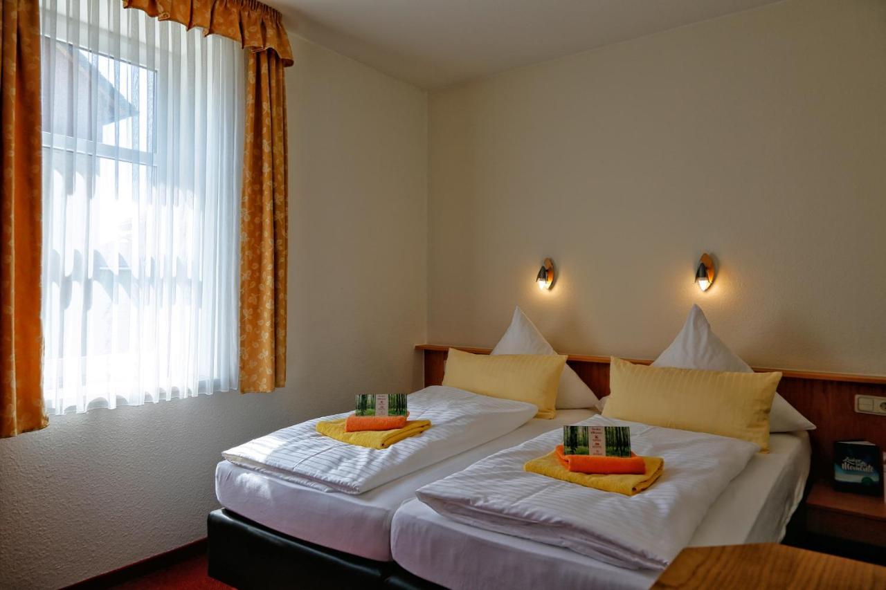 Konsum Gaestehaus Quisisana - Oberhof Оберхоф Экстерьер фото
