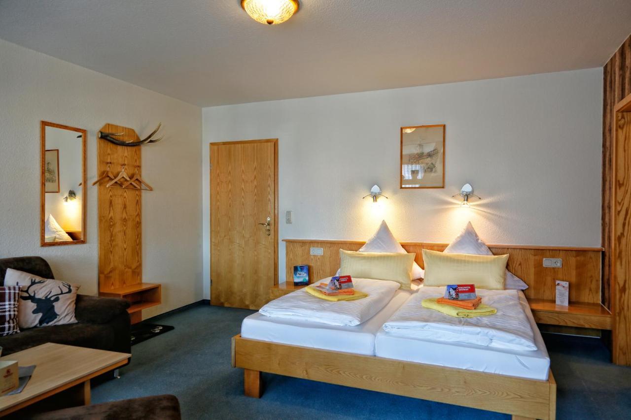 Konsum Gaestehaus Quisisana - Oberhof Оберхоф Экстерьер фото