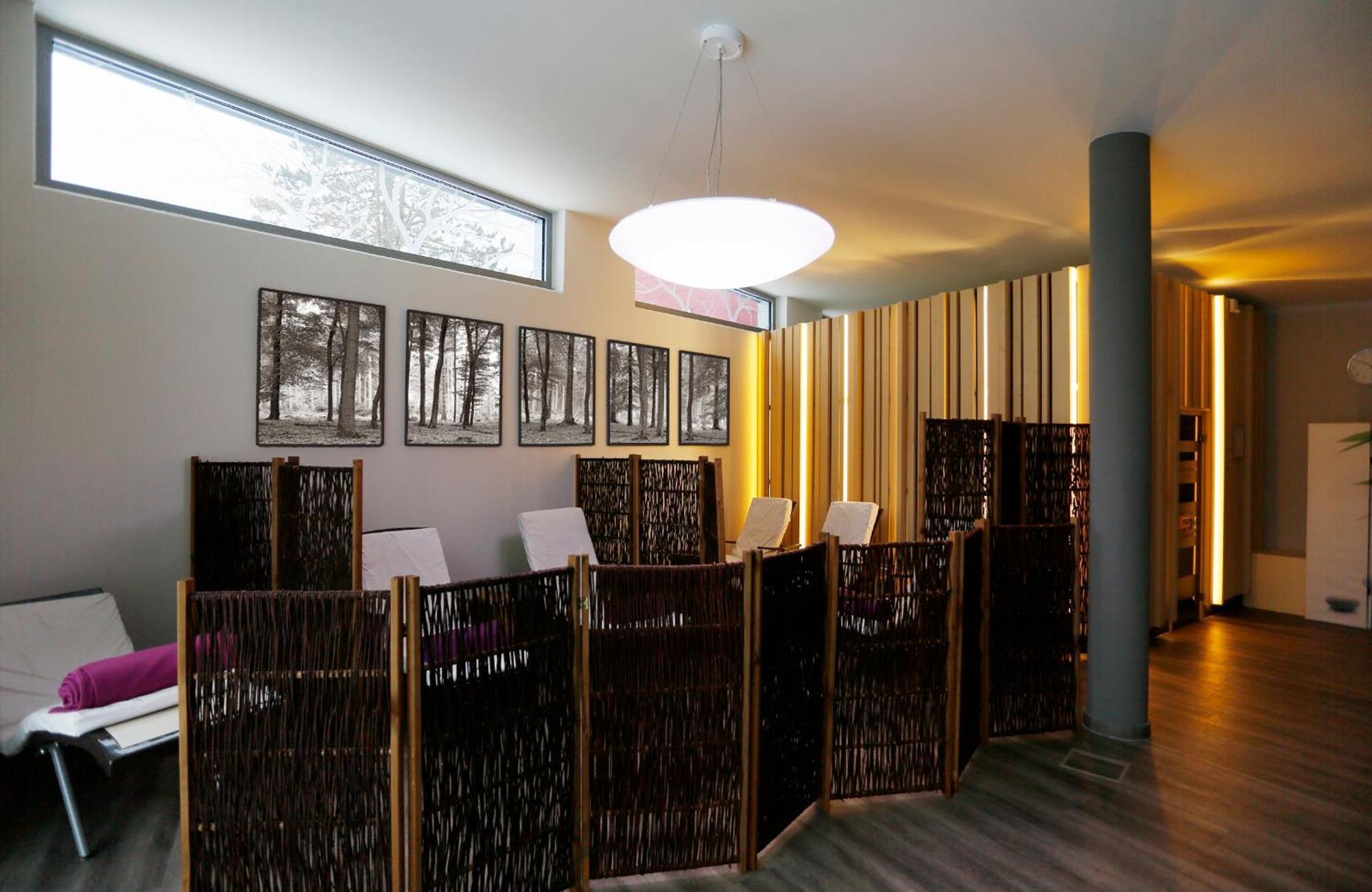 Konsum Gaestehaus Quisisana - Oberhof Оберхоф Экстерьер фото